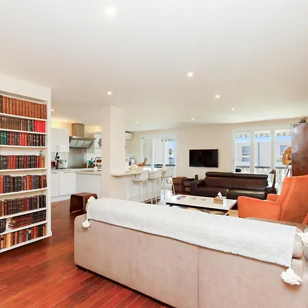 The Liberty Apartment *